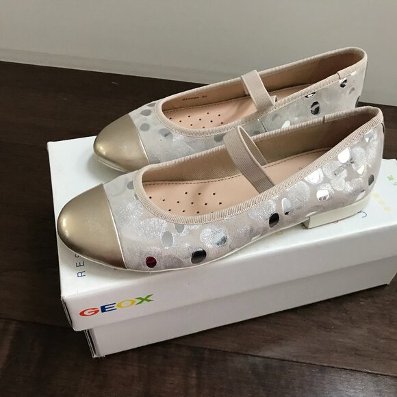 Geox silver/gold girls ballet flats size 3 - Picture 1 of 4